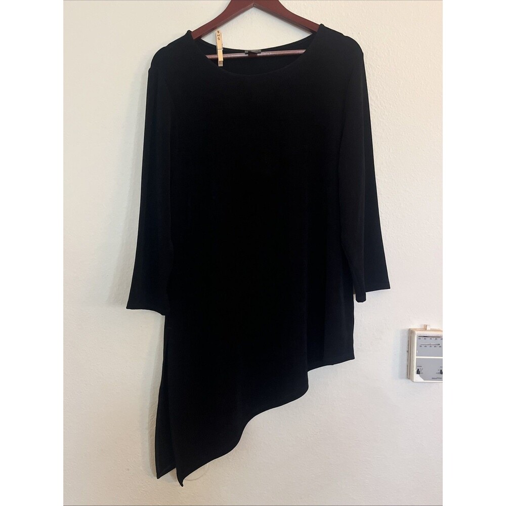 Chico's Travelers Asymmetrical Black 3/4 Sleeve Round Neck Top Blouse SZ 2 L